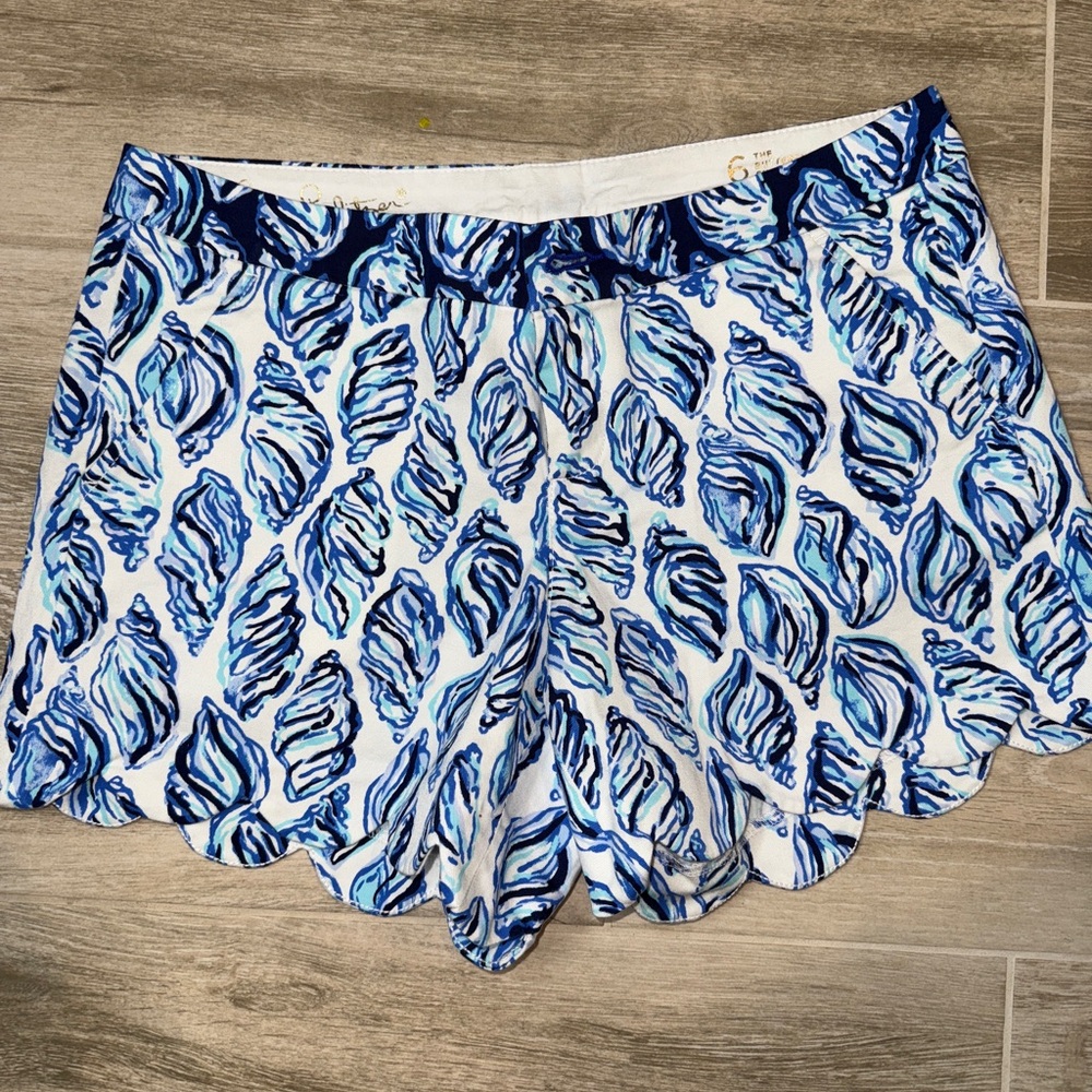 NWT Lilly Pulitzer Buttercup Resort White Drop in Engineered Short